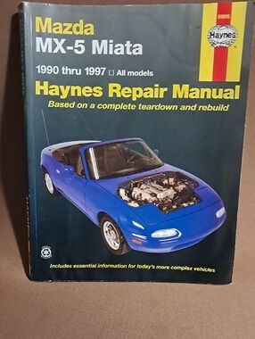 Haynes Mazda MX-5 Miata Repair Manual - Blue